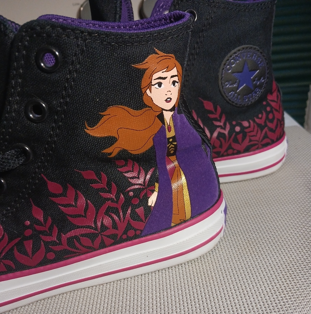 Converse  frozen Disney  sneakers